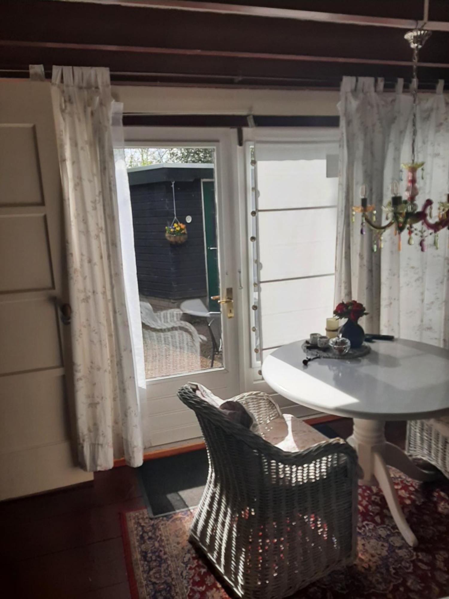 Bed And Breakfast Het Oude Bos Wijnjewoude ภายนอก รูปภาพ